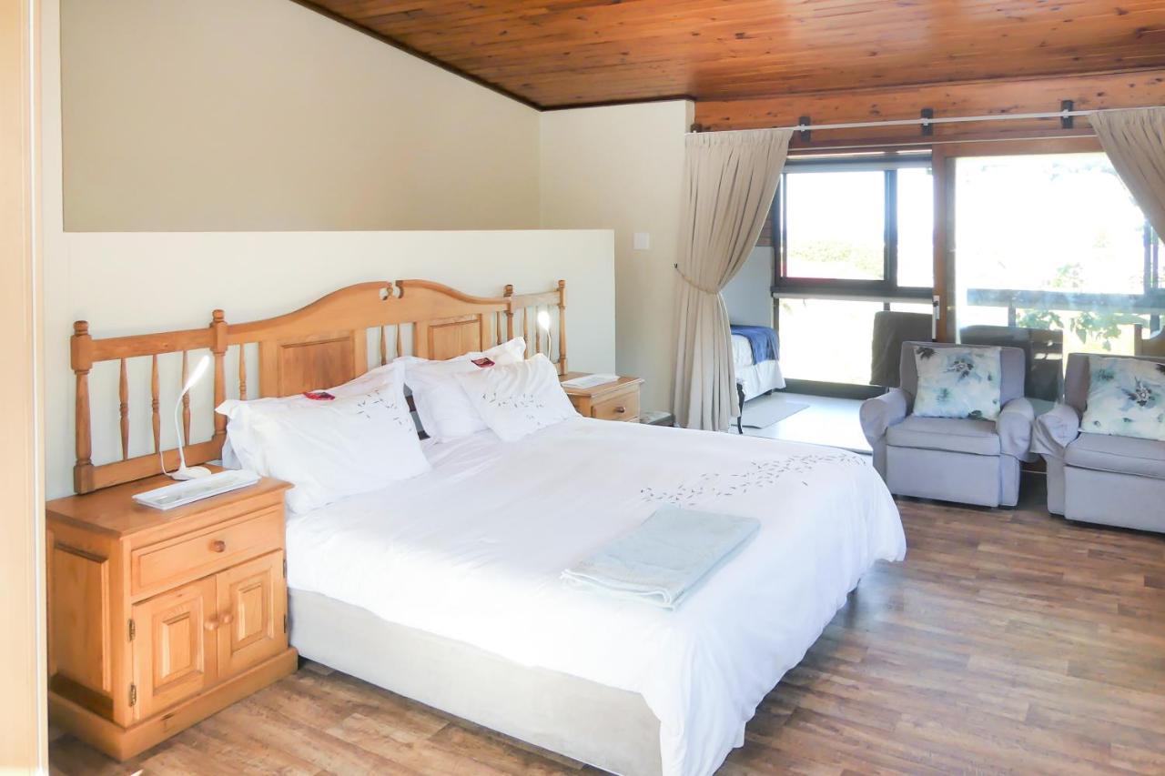Shalom Self Catering Hotel Клейнмонт Екстериор снимка