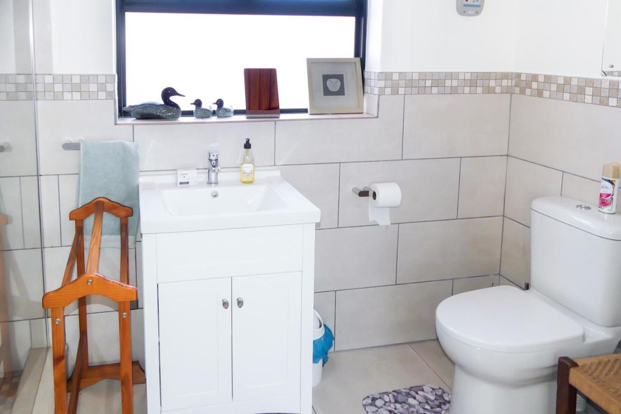 Shalom Self Catering Hotel Клейнмонт Екстериор снимка