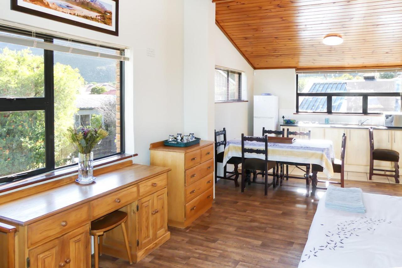 Shalom Self Catering Hotel Клейнмонт Екстериор снимка